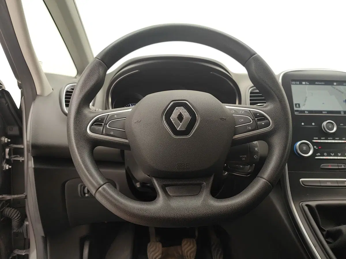 Renault Scénic usata a Como (16)
