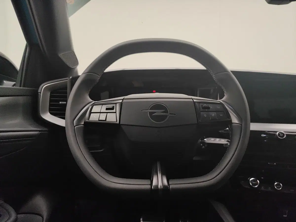 Opel Mokka usata a Como (16)