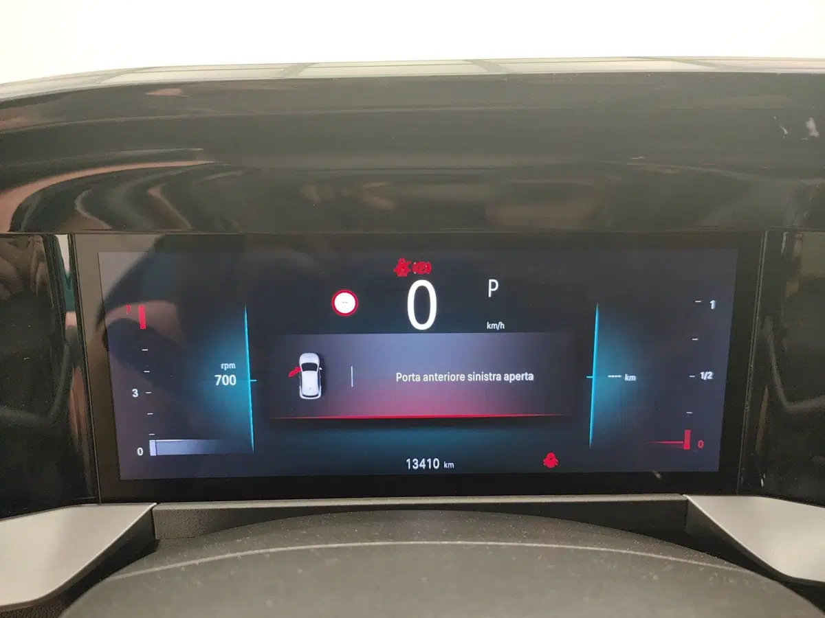 Opel Mokka usata a Como (8)