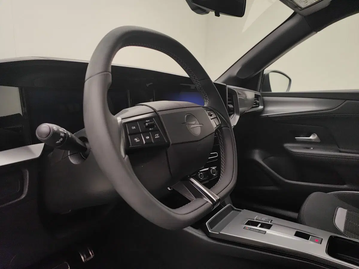 Opel Mokka usata a Como (9)