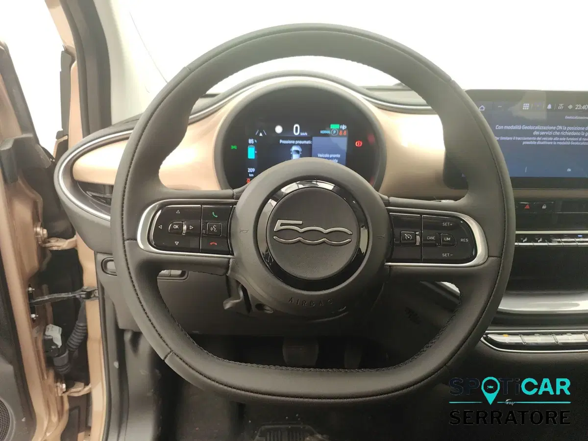 Fiat 500 Cabrio nuova a Como (15)