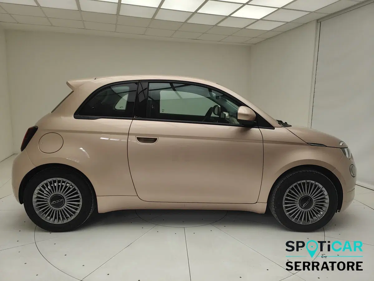 Fiat 500 Cabrio nuova a Como (18)