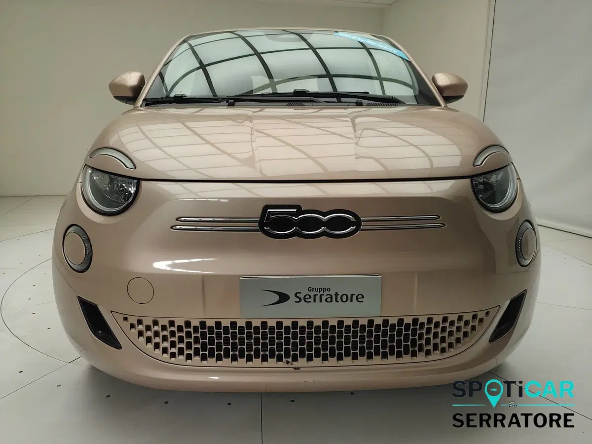 Fiat 500 Cabrio nuova a Como (2)
