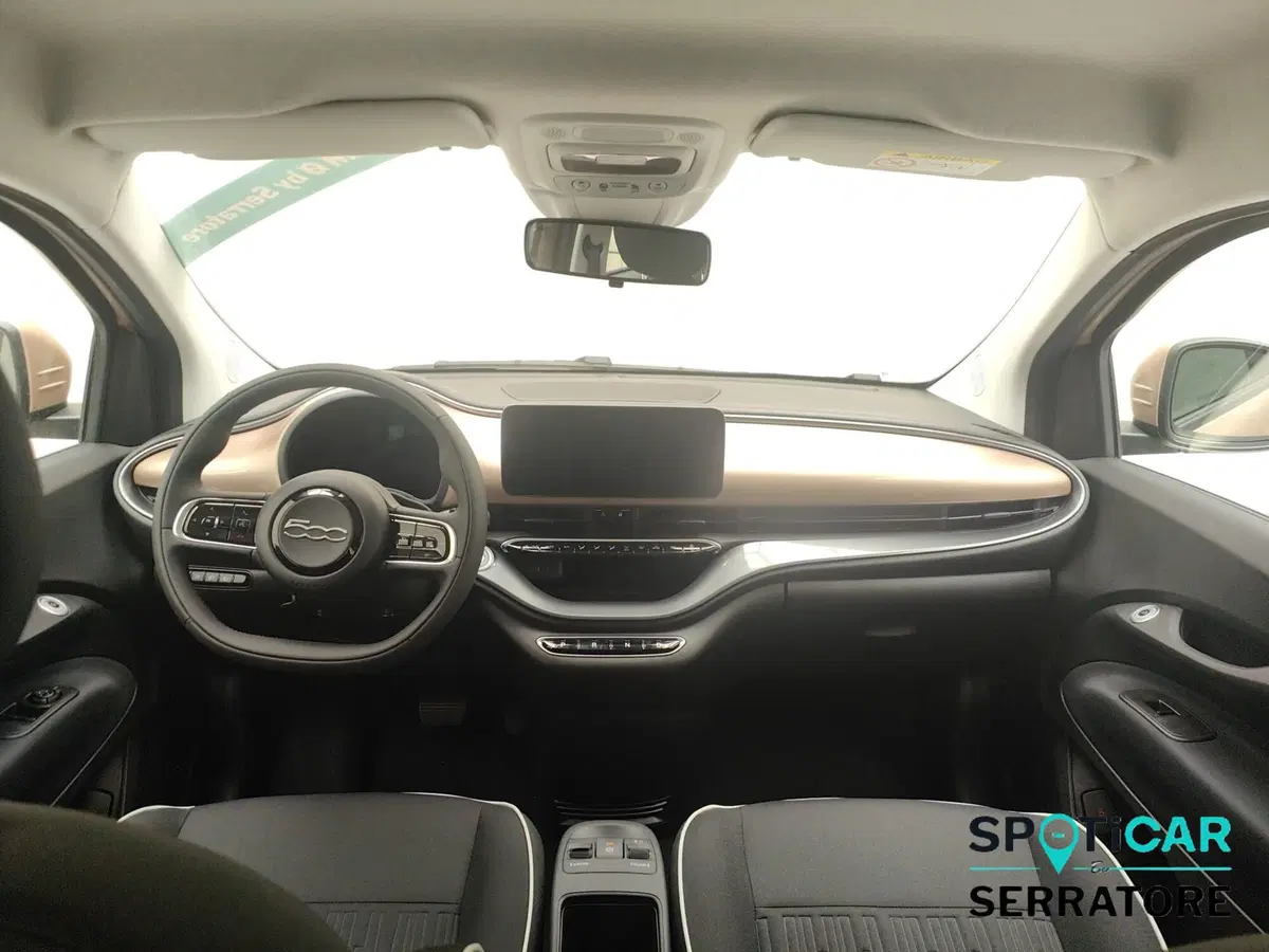 Fiat 500 Cabrio nuova a Como (7)