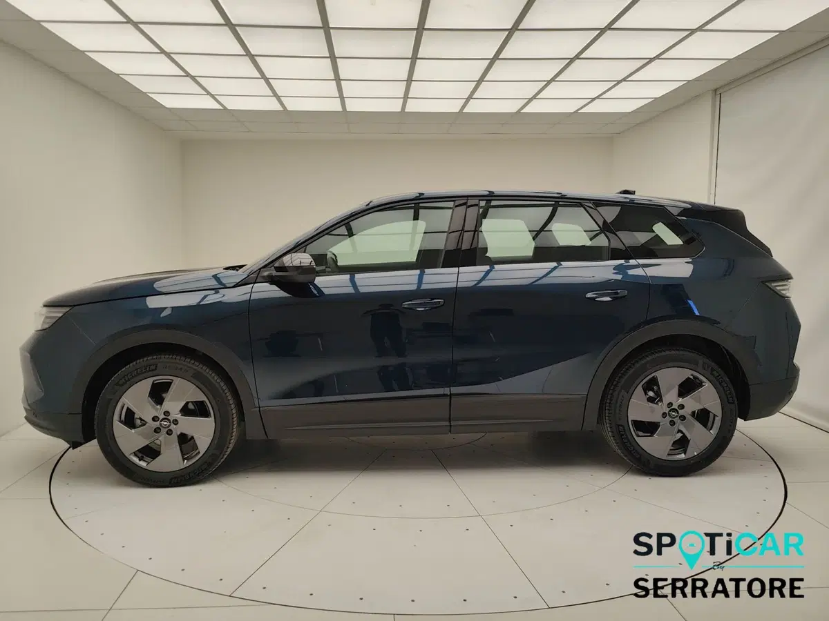 Opel Grandland nuova a Como (19)