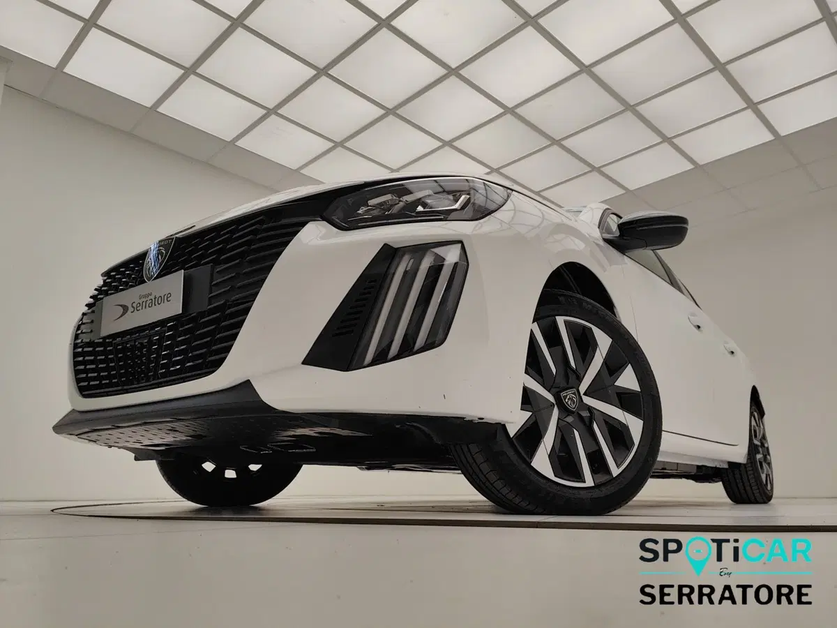 Peugeot 208 nuova a Como (13)