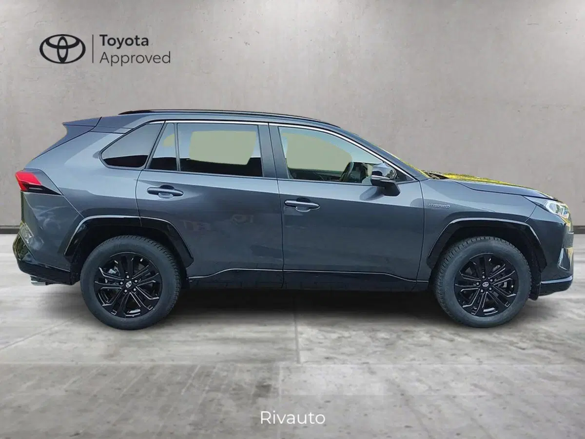 Toyota Rav4 usata a Como (4)