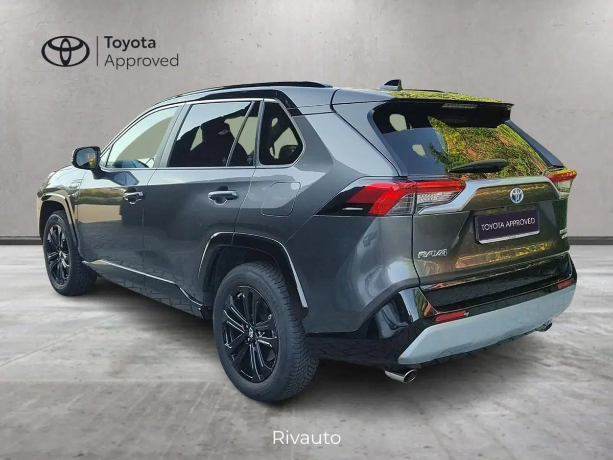 Toyota Rav4 usata a Como (5)