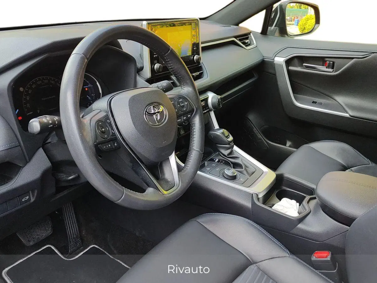 Toyota Rav4 usata a Como (7)