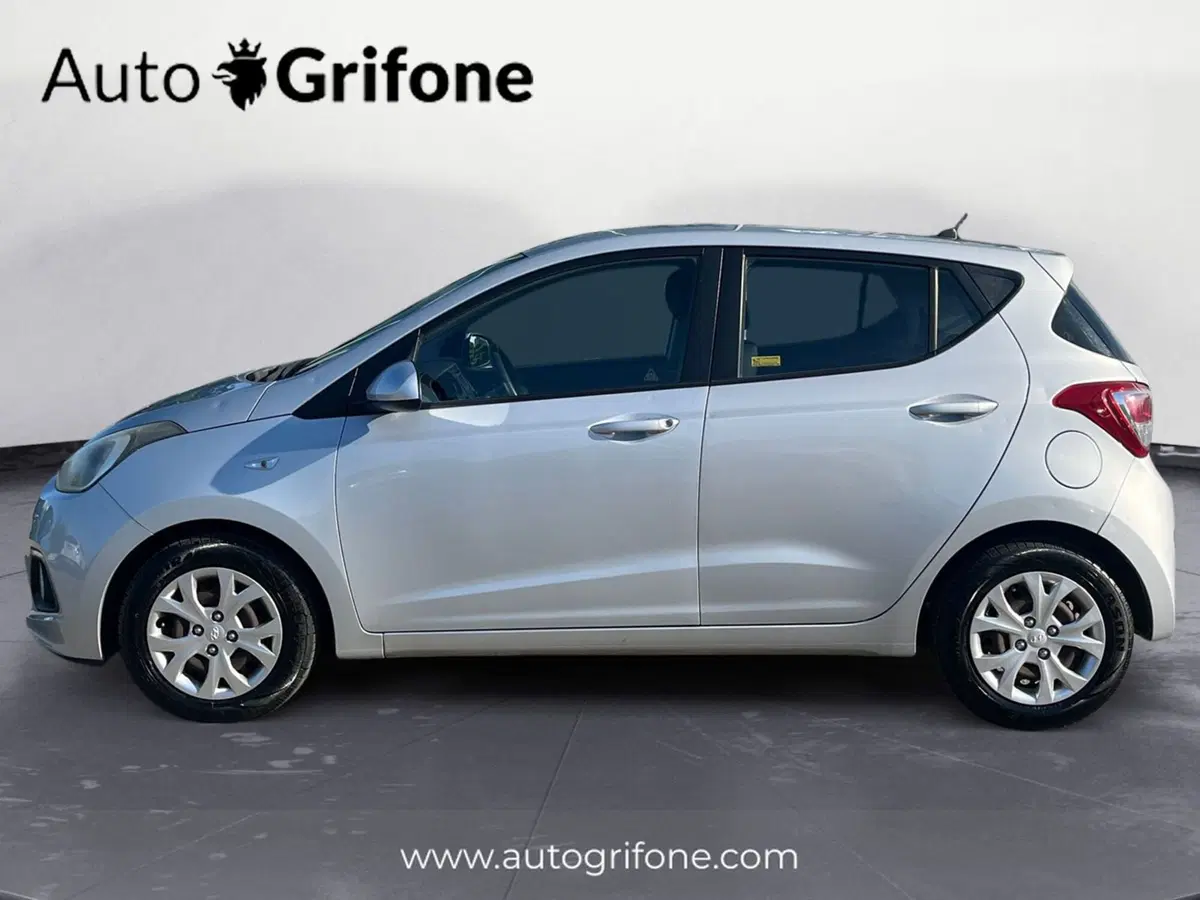 Hyundai i10 usata a Modena (2)