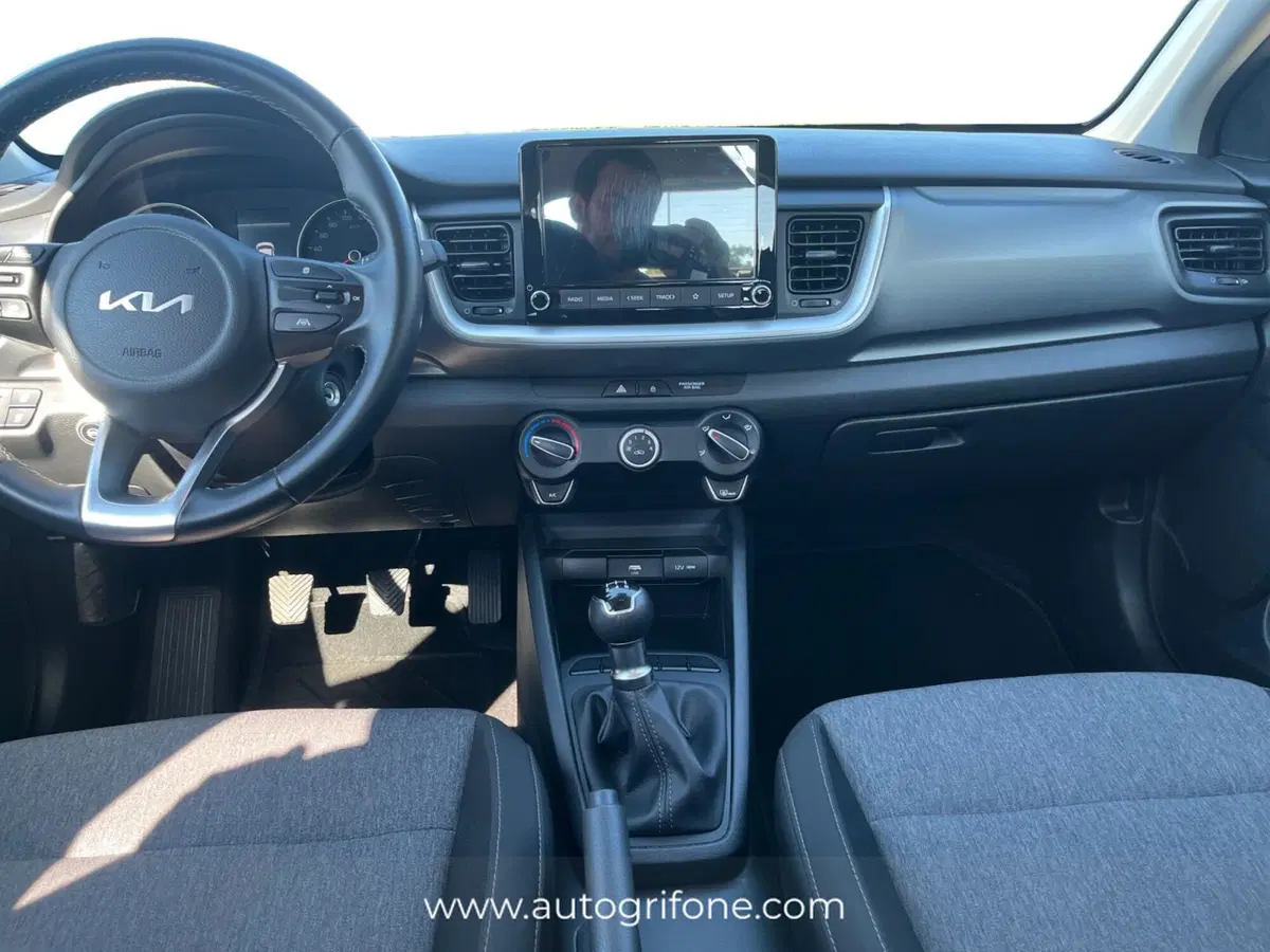 Kia Stonic usata a Modena (11)