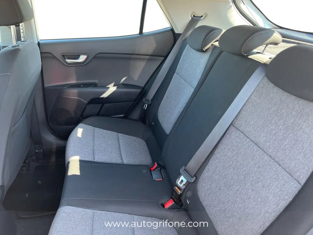 Kia Stonic usata a Modena (13)