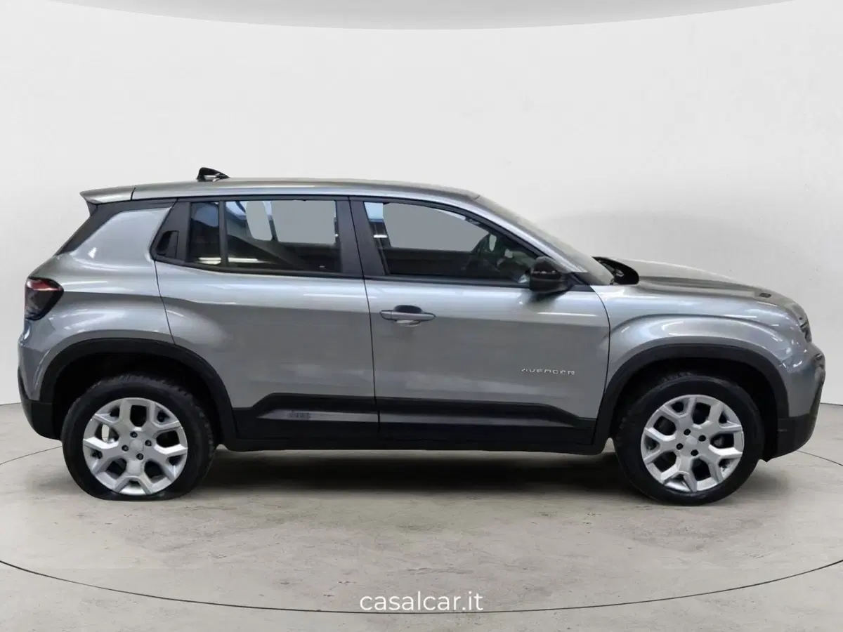 Jeep Avenger usata a Salerno (5)