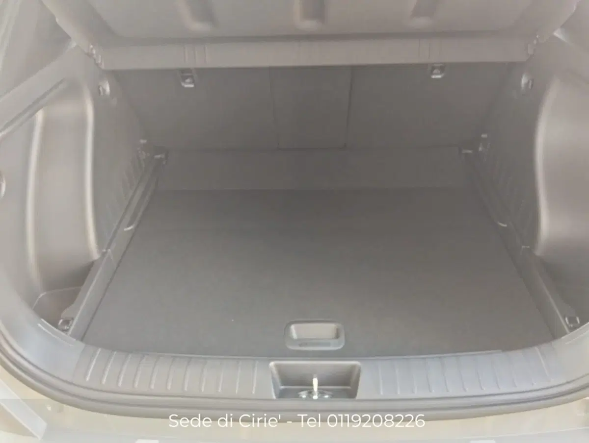 Hyundai Kona nuova a Torino (19)