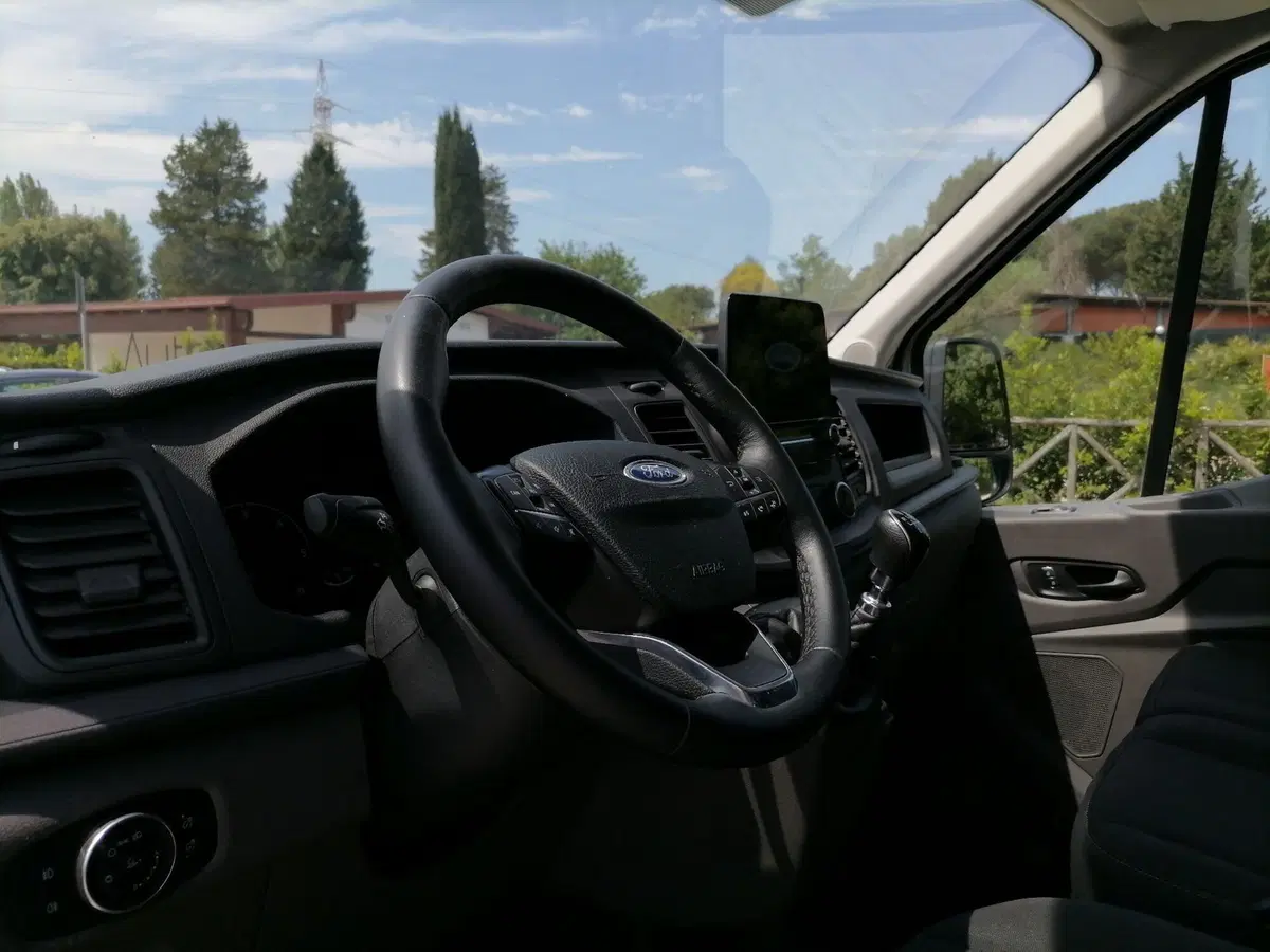 Ford Transit usata a Roma (10)