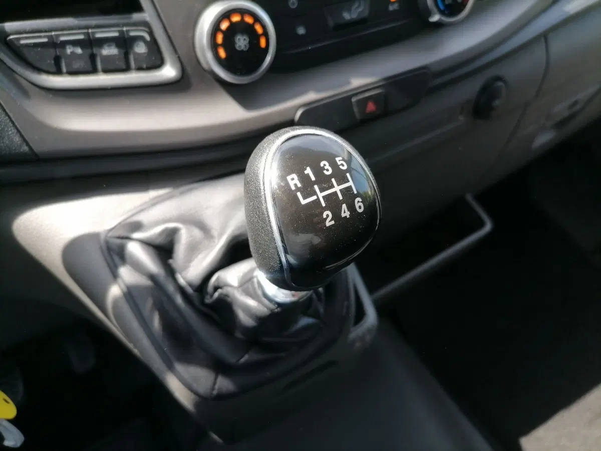 Ford Transit usata a Roma (12)