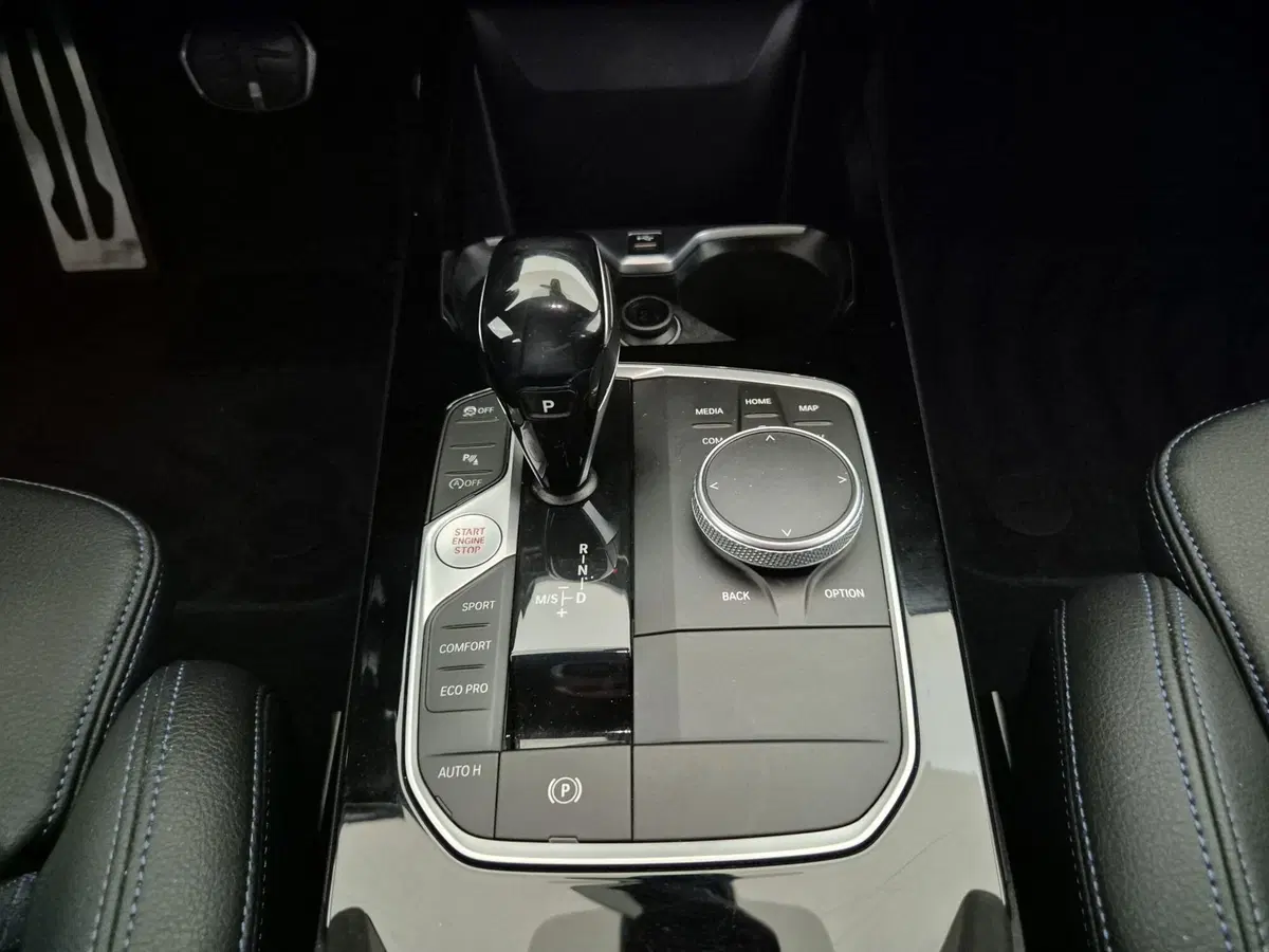 BMW Serie 1 5p. usata a Torino (11)