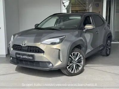 Toyota Yaris Cross Lounge fwd 130cv e-cvt del 2024 usata a Brescia