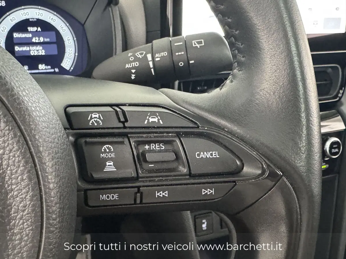 Toyota Yaris Cross usata a Brescia (11)