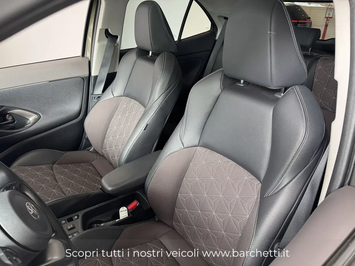 Toyota Yaris Cross usata a Brescia (8)