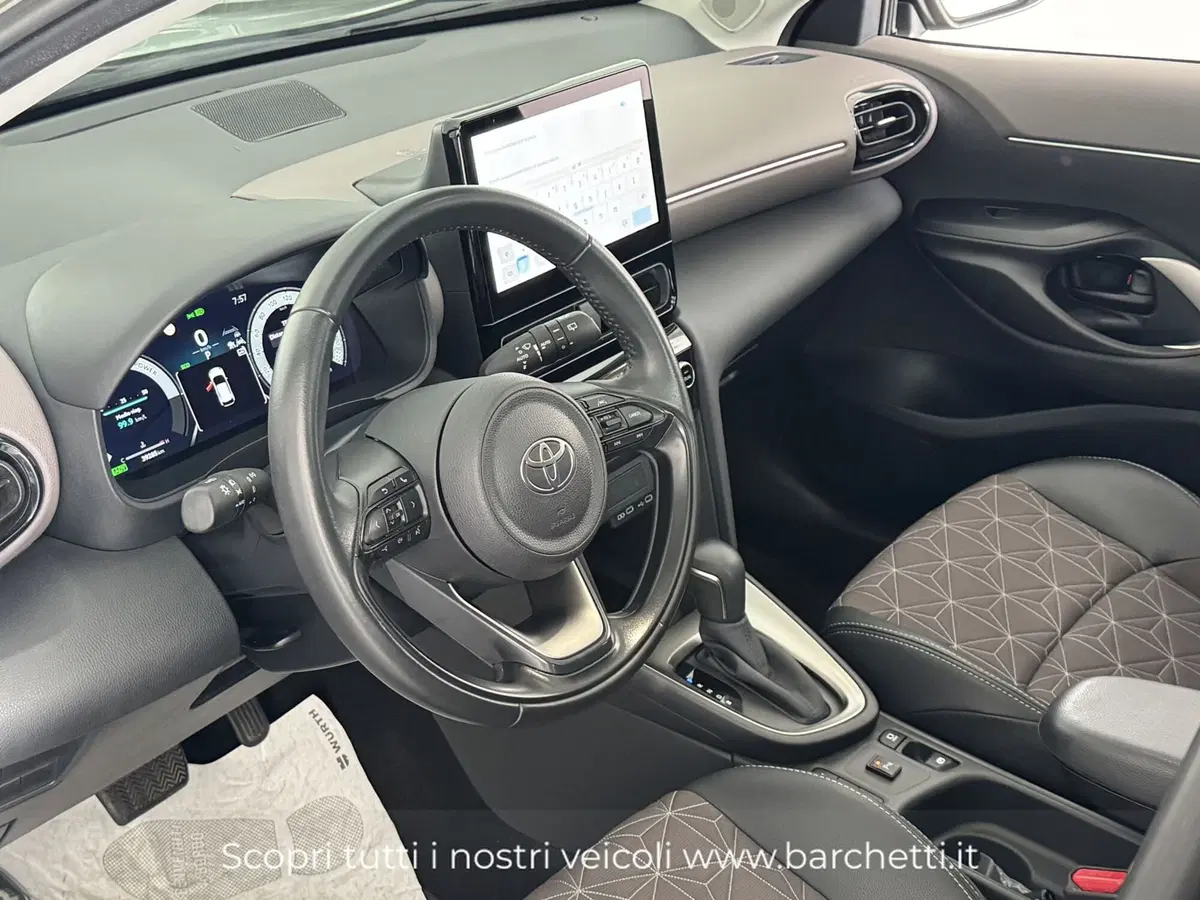 Toyota Yaris Cross usata a Brescia (9)