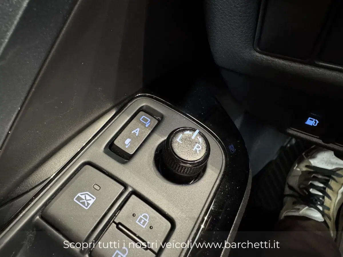 Toyota Toyota C-HR usata a Brescia (14)