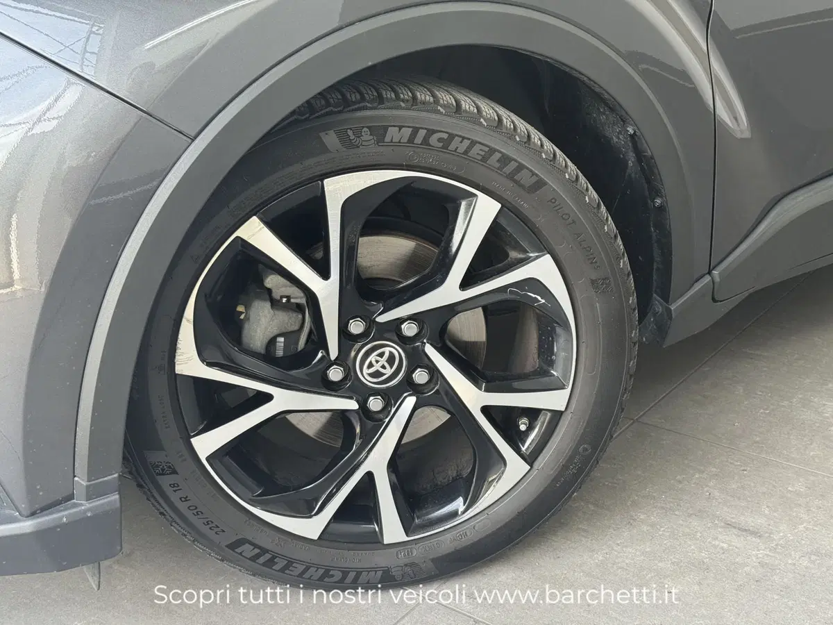 Toyota Toyota C-HR usata a Brescia (6)