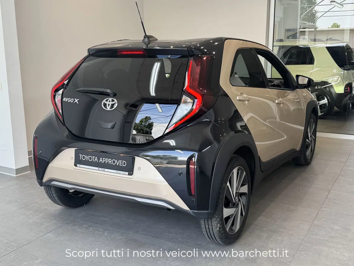 Toyota Aygo X usata a Brescia (3)