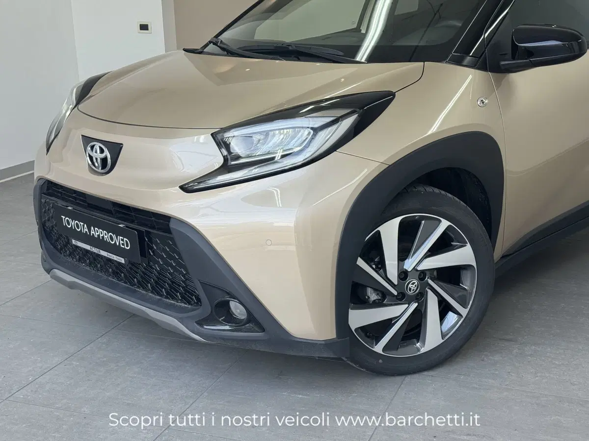 Toyota Aygo X usata a Brescia (5)