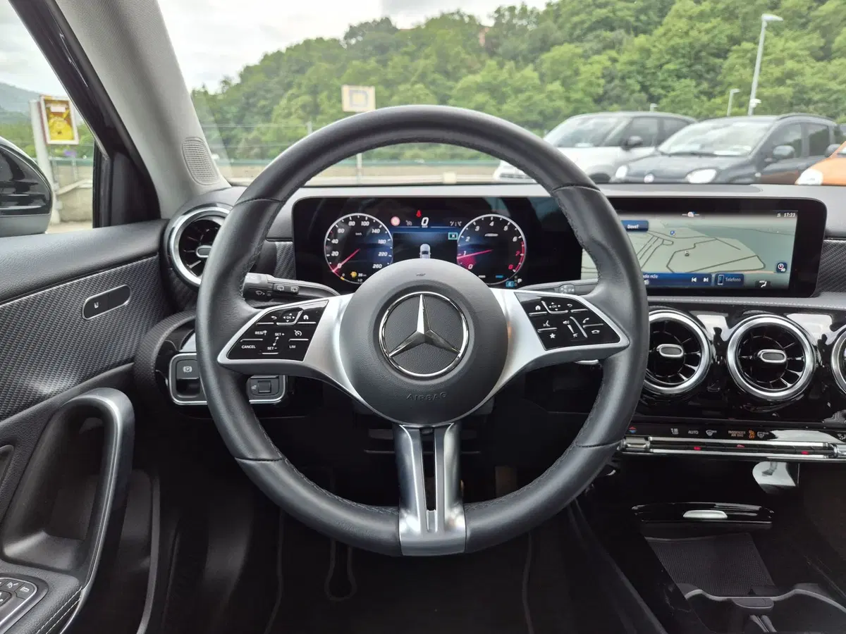 Mercedes-Benz Classe A usata  (17)