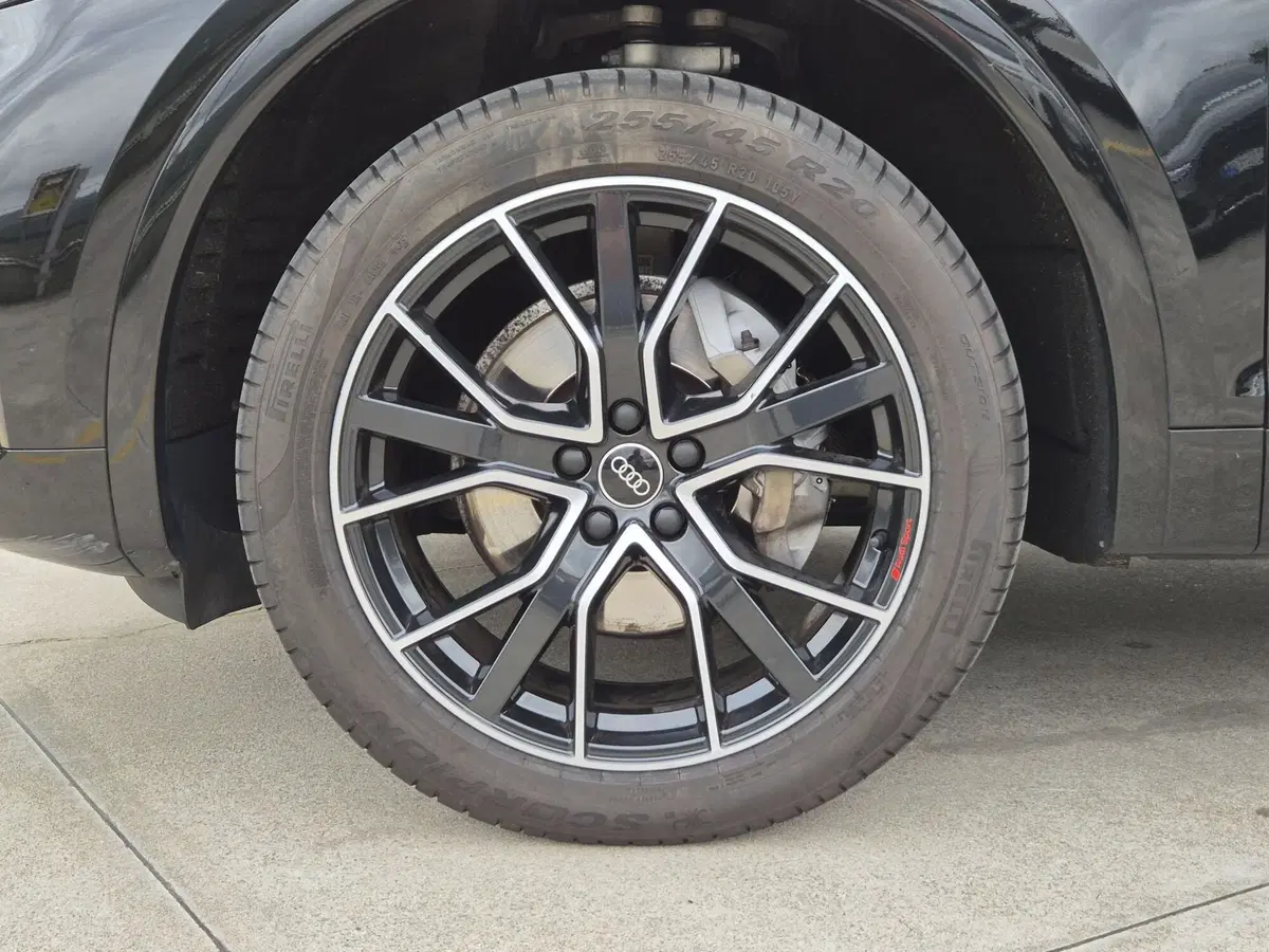Audi Q5 Sportback usata  (13)