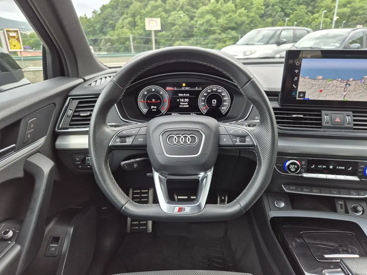 Audi Q5 Sportback usata  (18)