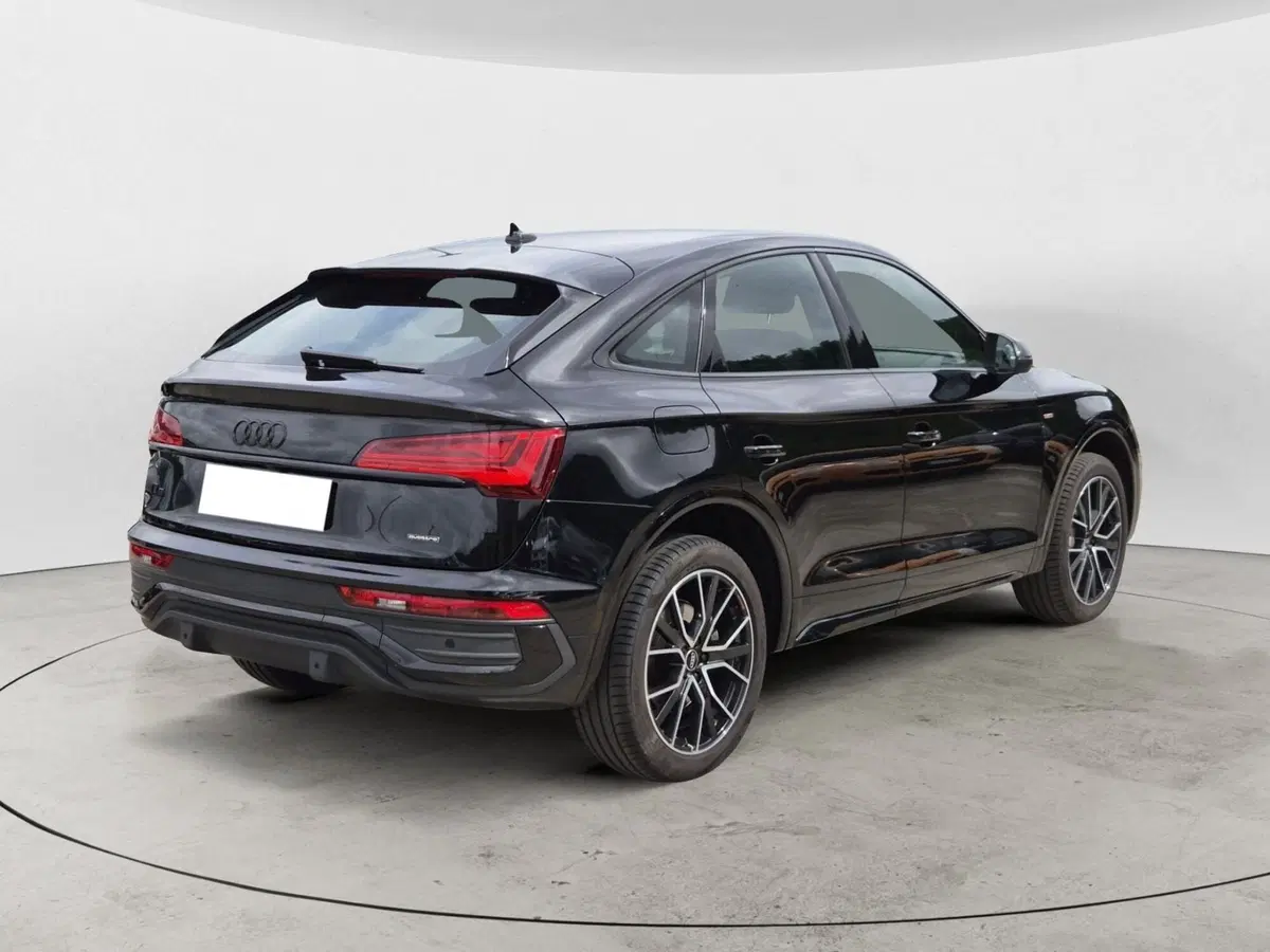 Audi Q5 Sportback usata  (4)