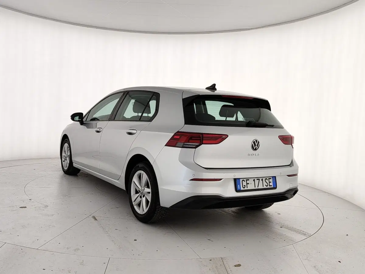 Volkswagen Golf usata a Caserta (4)