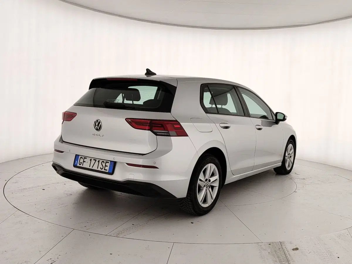 Volkswagen Golf usata a Caserta (6)