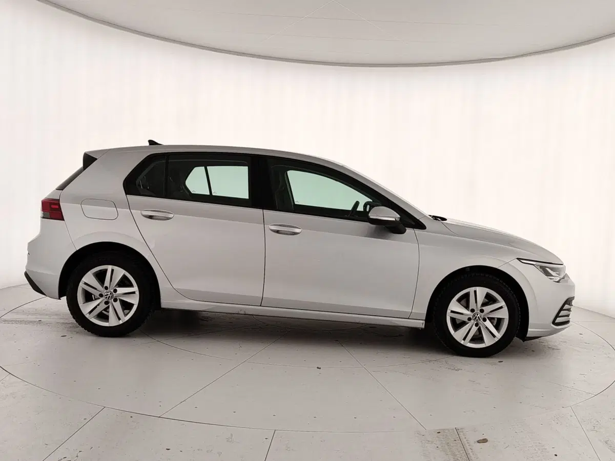 Volkswagen Golf usata a Caserta (7)