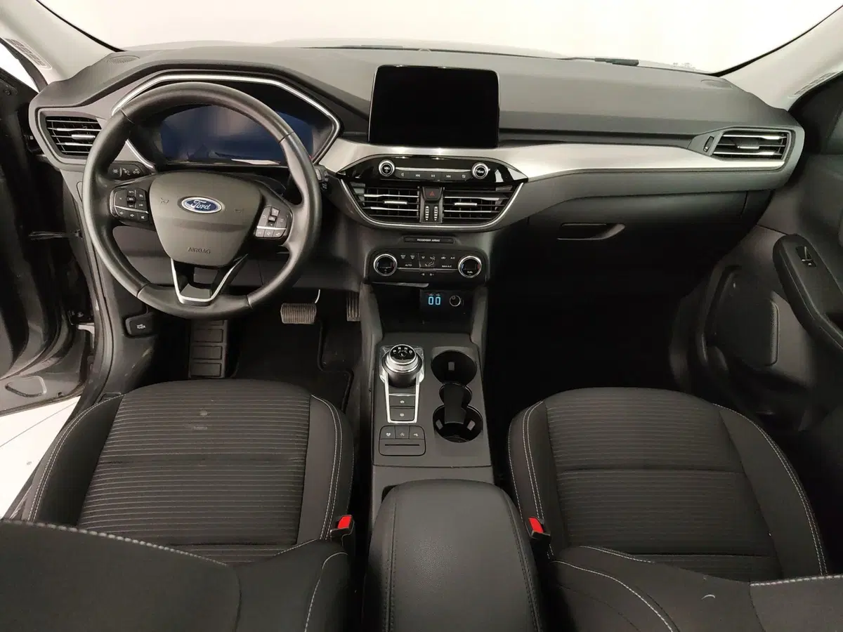 Ford Kuga usata a Caserta (15)
