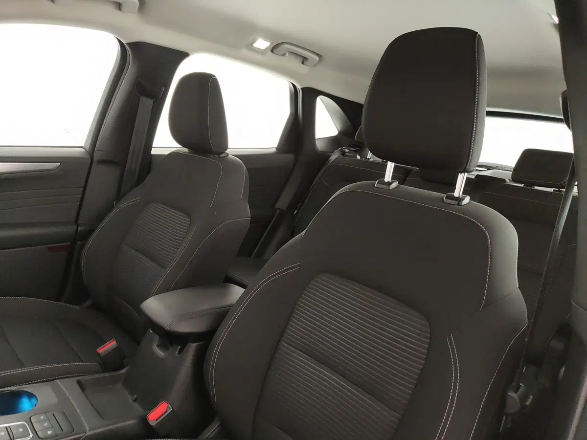 Ford Kuga usata a Caserta (17)