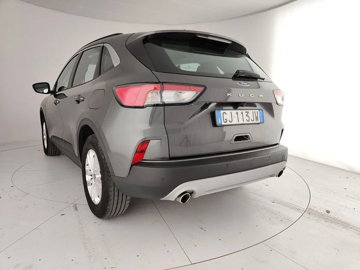 Ford Kuga usata a Caserta (9)