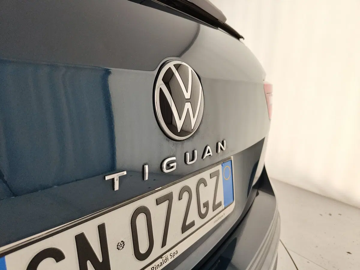Volkswagen Tiguan usata a Caserta (10)