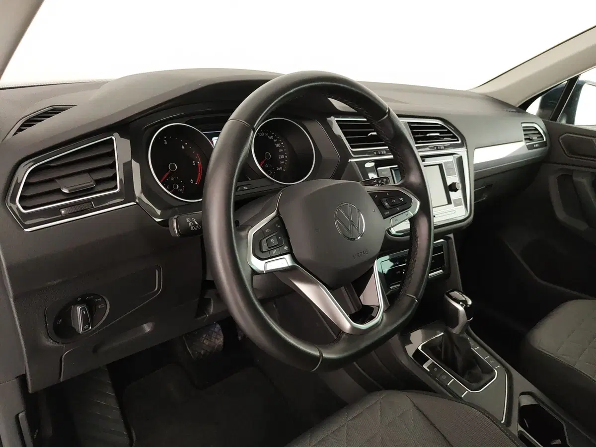Volkswagen Tiguan usata a Caserta (20)
