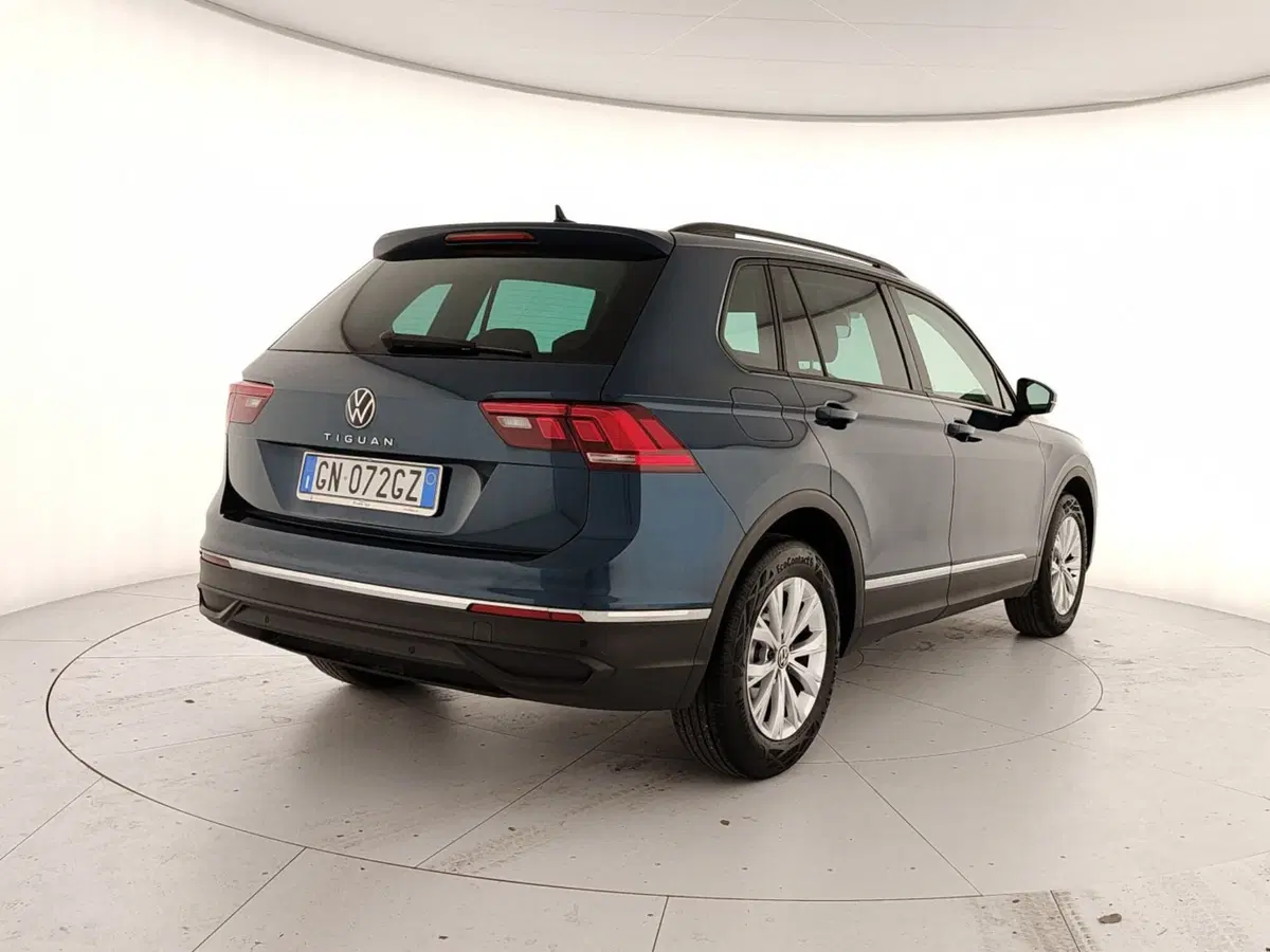 Volkswagen Tiguan usata a Caserta (6)