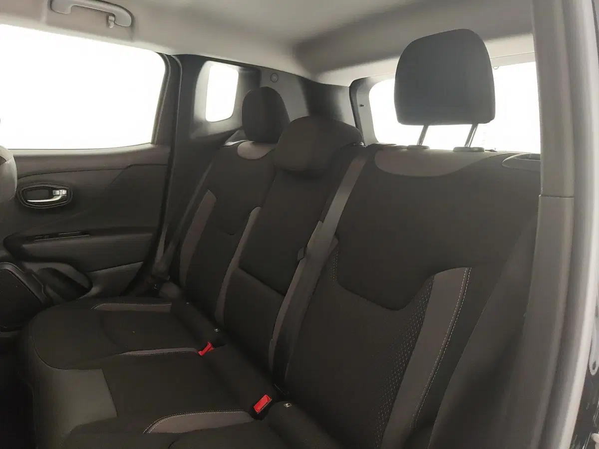 Jeep Renegade usata a Caserta (19)