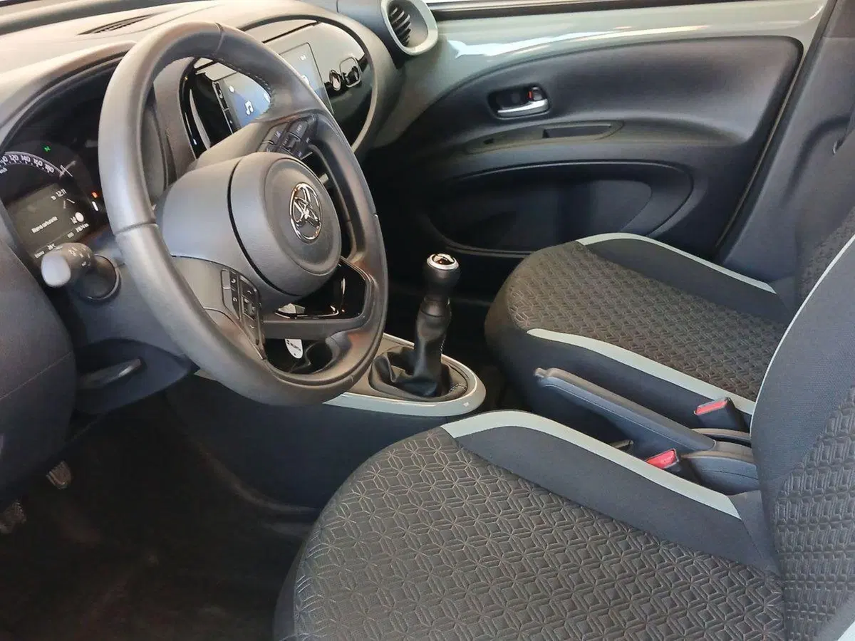 Toyota Aygo X usata a Agrigento (7)