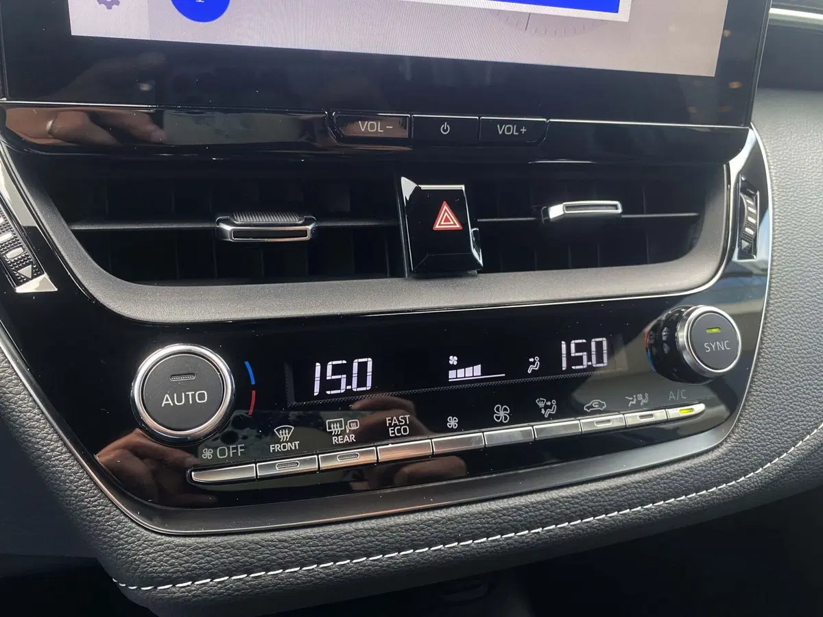 Toyota Corolla Touring Sports nuova a Treviso (14)