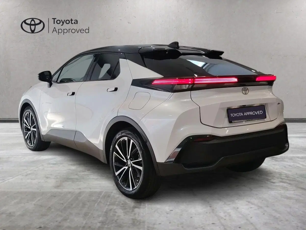 Toyota Toyota C-HR usata a Catania (5)
