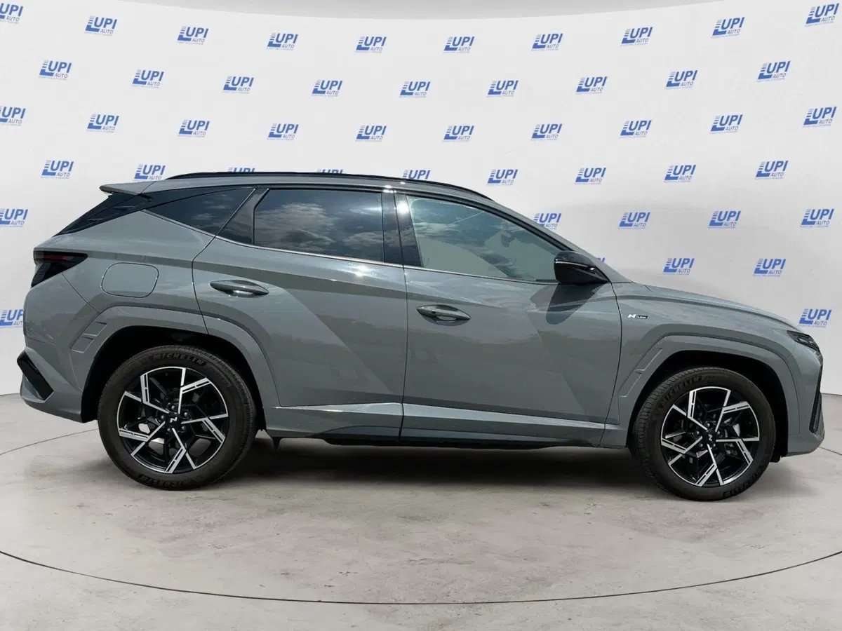 Hyundai Tucson nuova a Pistoia (3)