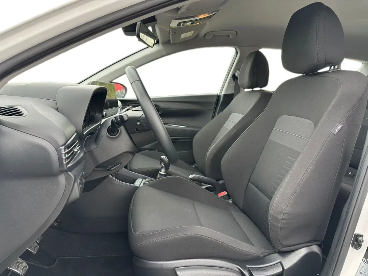 Hyundai Bayon nuova a Pistoia (8)