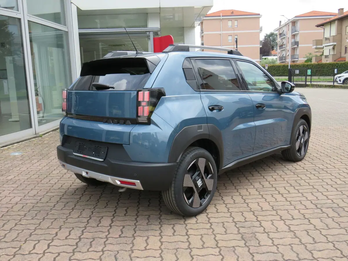 Fiat Grande Panda nuova a Monza e Brianza (3)
