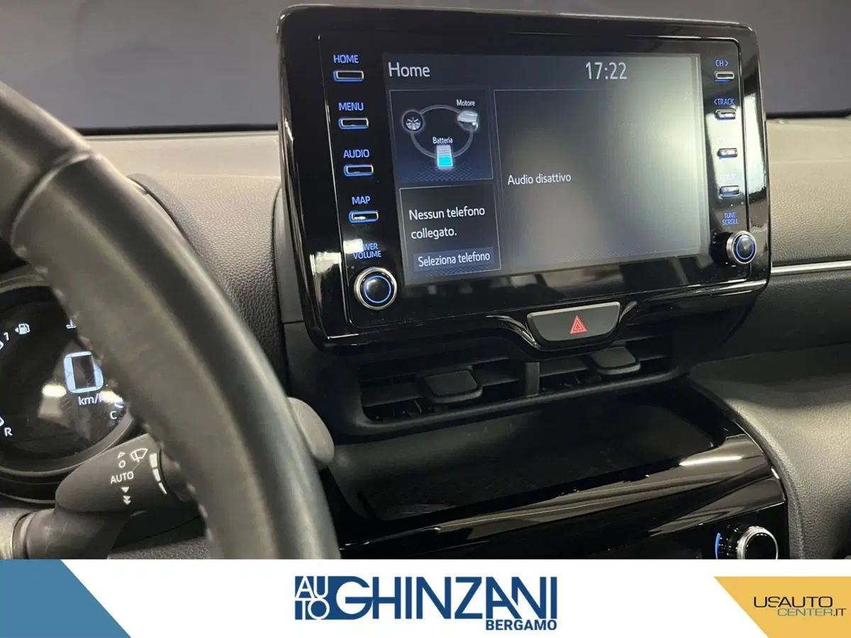 Toyota Yaris Cross usata a Bergamo (11)